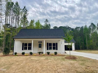 New construction Single-Family house 219 Green Pines Estates Drive, Kenly, NC 27542 - photo 4 4