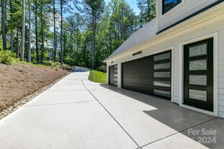 New construction Single-Family house 127 Holt Lane, Mooresville, NC 28117 - photo 19 19