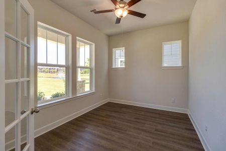 New construction Single-Family house 2108 Meadow Holly Lane, Fort Worth, TX 76008 - photo 11 11