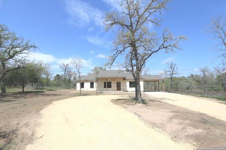 New construction Single-Family house 146 Hickory Run, La Vernia, TX 78121 - photo 27 27