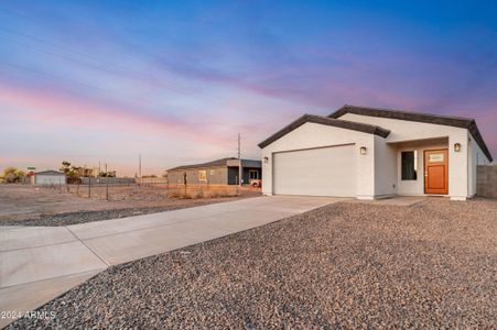New construction Single-Family house 21710 W Harding Avenue, Wittmann, AZ 85361 - photo 2 2