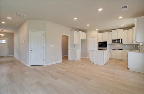 New construction Single-Family house 565 Teversham Drive, Mcdonough, GA 30253 - photo 8 8