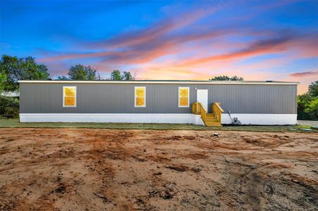 New construction Manufactured Home house 2720 Cypress Street, Granbury, TX 76048 - photo 0