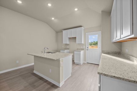 New construction Single-Family house 5703 Agate Circle, San Antonio, TX 78222 - photo 7 7
