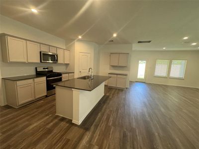 New construction Single-Family house 11805 Summertime Drive, Willis, TX 77318 Plan X40P- photo 3 3
