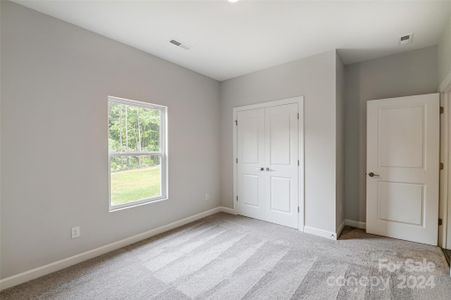 New construction Single-Family house 930 Westminster Drive, Statesville, NC 28677 - photo 31 31