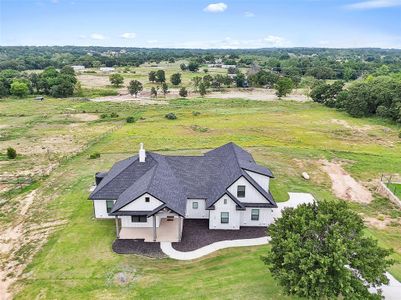 New construction Single-Family house 120 Grace View Road, Weatherford, TX 76088 - photo 3 3