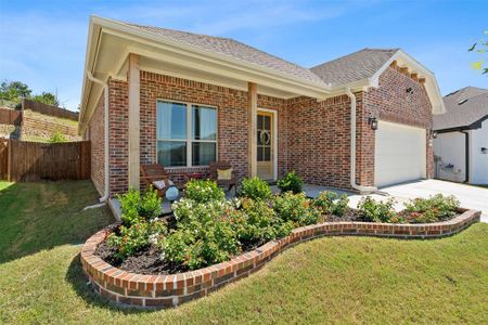 New construction Single-Family house 1201 Bear Creek Avenue, Weatherford, TX 76086 - photo 0