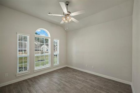 New construction Single-Family house 246 Gallant Fox Way, New Caney, TX 77357 - photo 4 4