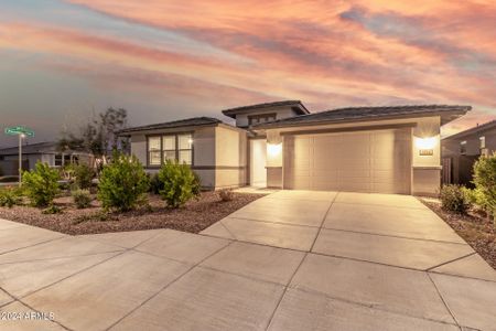 New construction Single-Family house 5054 N 183Rd Drive, Litchfield Park, AZ 85340 - photo 4 4