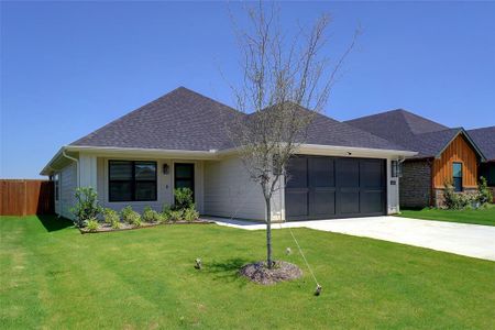New construction Single-Family house 809 Rodgers Avenue, Godley, TX 76044 - photo 1 1