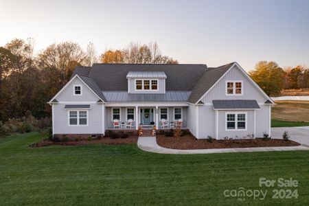 New construction Single-Family house 189 Triple Ponds Court, Unit 4, Clover, SC 29710 - photo 0