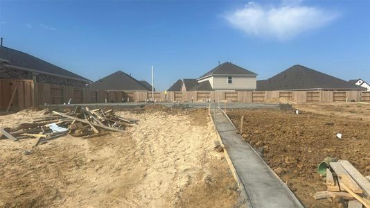 New construction Single-Family house 32310 Cedar Crest Drive, Waller, TX 77484 Blake Homeplan- photo 22 22