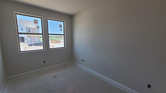 New construction Single-Family house 915 Palo Brea Loop, Hutto, TX 78634 Cassidy Homeplan- photo 18 18