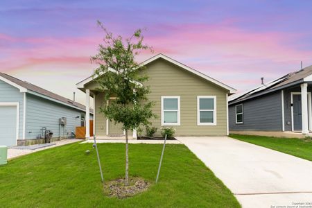 New construction Single-Family house 7227 Plow Run, San Antonio, TX 78252 - photo 4 4