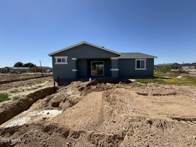 New construction Single-Family house 32013 N Redding Street, Wittmann, AZ 85361 - photo 31 31