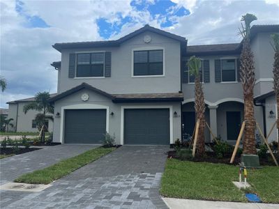 New construction Townhouse house 15019 Sunny Day Dr, Bradenton, FL 34211 - photo 0