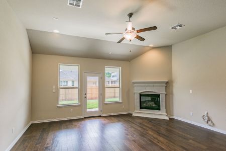 New construction Single-Family house 1010 Texas Ash Lane, Georgetown, TX 78628 - photo 10 10