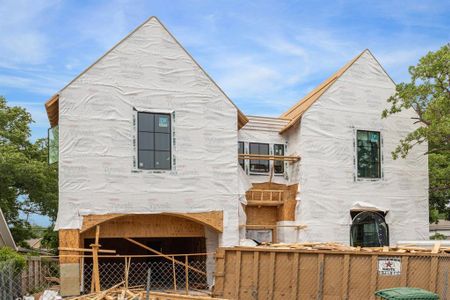 New construction Single-Family house 1334 Chantilly Lane, Houston, TX 77018 - photo