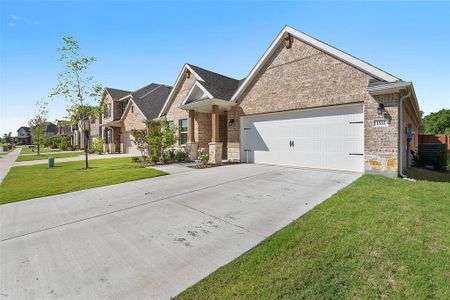 New construction Single-Family house 1510 Fairweather Way, Forney, TX 75126 - photo 1 1