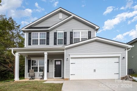 New construction Single-Family house 13129 Circle Drive, Charlotte, NC 28262 - photo 0