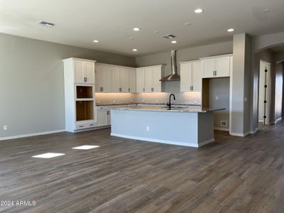 New construction Single-Family house 15923 W Montana De Oro Drive, Surprise, AZ 85387 Pelican Bay- photo 10 10