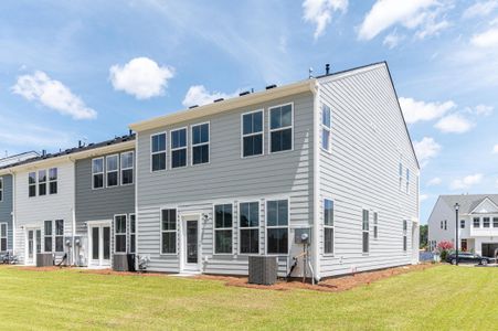 New construction Townhouse house 580 Trotters Lane, Unit 155, Moncks Corner, SC 29461 - photo 25 25