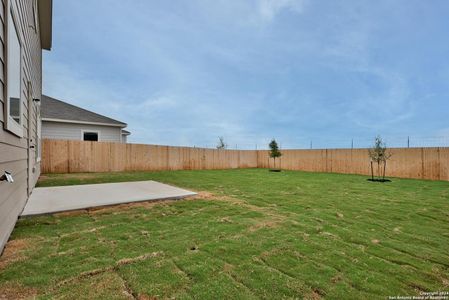 New construction Single-Family house 7066 Sycamore Pass, San Antonio, TX 78252 - photo 25 25