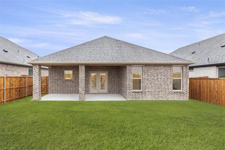 New construction Single-Family house 329 Rockstream Drive, Lavon, TX 75166 Cambry - photo 25 25