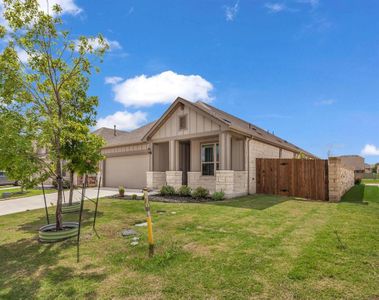 New construction Single-Family house 100 Janelle Ln, Liberty Hill, TX 78642 - photo 0