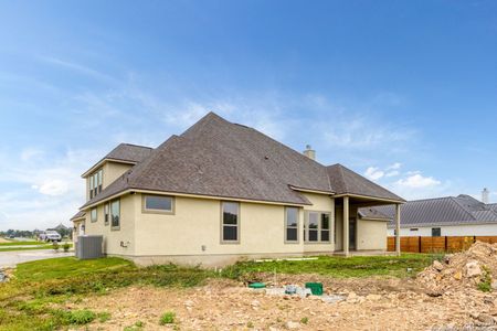 New construction Single-Family house 875 Stone Loop, Castroville, TX 78009 - photo 22 22