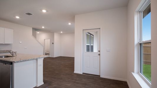 New construction Duplex house 18405-A Cremello Drive, Manor, TX 78653 The Cypress- photo 12 12