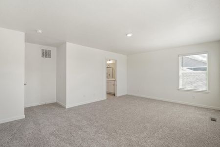 New construction Single-Family house 4725 Antler Way, Johnstown, CO 80534 - photo 25 25
