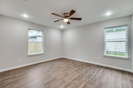 New construction Single-Family house 1526 E Cannon Street, Fort Worth, TX 76104 - photo 13 13