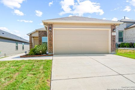 New construction Single-Family house 10522 Salitrillo Bnd, Converse, TX 78109 - photo 12 12