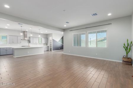New construction Single-Family house 5139 N 185Th Avenue, Litchfield Park, AZ 85340 - photo 5 5