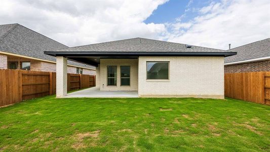 New construction Single-Family house 158 Plumbago Loop, Bastrop, TX 78602 Design 1981H- photo 23 23