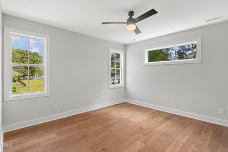 New construction Single-Family house 423 Rose Lane, Raleigh, NC 27610 - photo 16 16