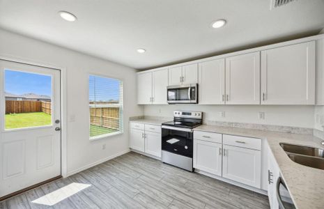 New construction Single-Family house 2012 Pleasant Knoll Circle, Forney, TX 75126 Coolidge- photo 3 3