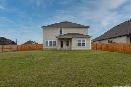 New construction Single-Family house 106 Beveridge, Seguin, TX 78155 Gage Homeplan- photo 31 31