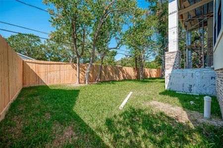 New construction Single-Family house 8522 Ferris Drive, Houston, TX 77096 - photo 44 44