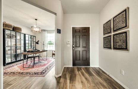 Welcoming entryway into home