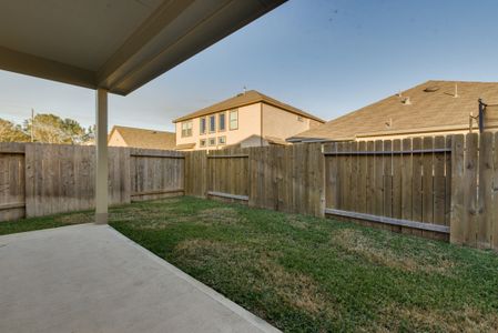New construction Single-Family house 13215 Lanrin Park Lane, Houston, TX 77044 - photo 38 38
