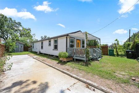 New construction Single-Family house 979 Elkhart Street, Houston, TX 77091 - photo 5 5