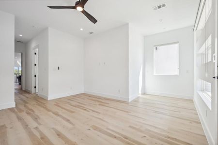 New construction Townhouse house 2433 Vagas Street, Dallas, TX 75219 - photo 21 21