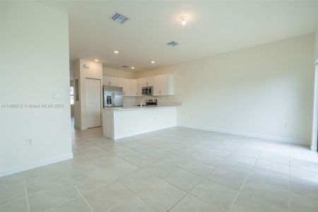 New construction Single-Family house 3448 West 114th Terrace, Unit 3448, Hialeah, FL 33018 - photo 21 21