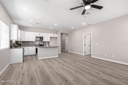 New construction Single-Family house 225 W Lindbergh Avenue, Coolidge, AZ 85128 - photo 11 11