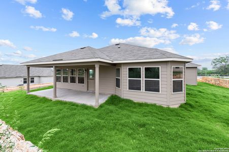 New construction Single-Family house 12311 Flatiron Way, San Antonio, TX 78002 Kingsley- photo 32 32