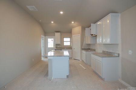 New construction Single-Family house 13670 Mineral Well, San Antonio, TX 78253 Magnolia - 30' Smart Series- photo 3 3