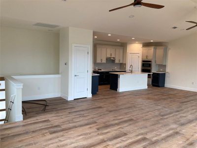 New construction Single-Family house 18716 W Lakeview Dr, Jonestown, TX 78645 - photo